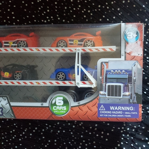 Jumbo Friction Transporter Truck - Red - Picture 4 of 9